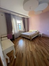 Binegedi rayonu.DYP-ne ve Neptun markete yaxin ev satilir, -14