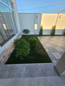Şüvəlan q. Həyət evi satilir, -4