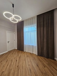 Şüvəlan q. Həyət evi satilir, -13