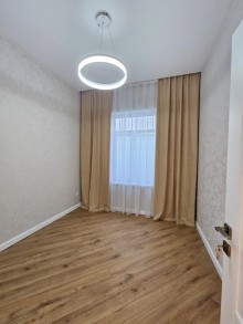 Şüvəlan q. Həyət evi satilir, -17