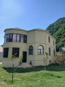 kiraye-gunluk-6-otaq-heyet-evi-qax-1752212892