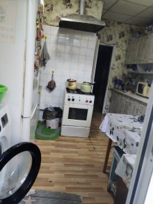 Sale Old building 8-ci mikrorayonda Azadlıq metrostansiyasına 5 dəqiqəlik məsafədə, -2