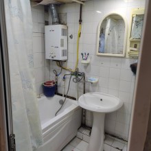 Sale Old building 8-ci mikrorayonda Azadlıq metrostansiyasına 5 dəqiqəlik məsafədə, -14