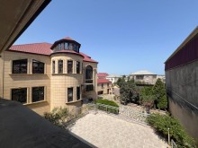 Bakıxanov (Razin) elit "Dağ massivi" ərazisində 4 mərtəbəli villa satılır., -4