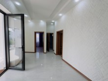 In Baku, Shuvalan settlement, a house with a swimming pool is for sale, -8