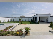 In Baku, in Shuvalan settlement known as a private house district, -5