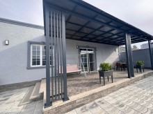 Bakı şəhəri, Şüvəlan qəsəbəsində əşyalı bağ evi satılır, -2