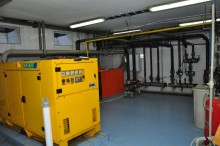 Gənclikdə "Milyonerlər Məhəlləsi"də, 3 mərtəbəli  Villa, -10