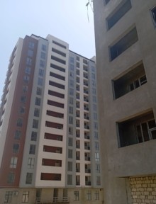 satilir-4-otaq-yeni-tikili-baki-bineqedi-7-ci-mikrorayon-azadliq-2-1762452042-s