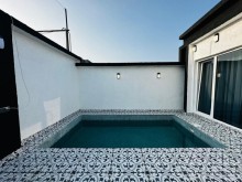 Mərdəkanda daimi yaşamaq üçün münasib ərazidə 1.2 sot torpaq sahəsində 3 otaqlı ev satılır, -5