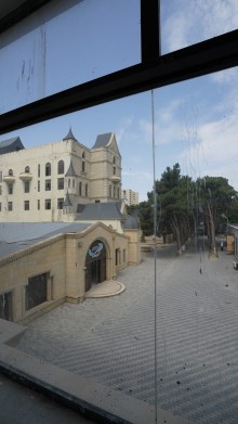 Satılır RESTORAN satílír Xırdalan AAAF Parkda, -5