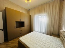 Mərdəkan, Ağ Evə yaxın 1 mərtəbəli bağ evi satılır., -12