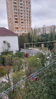 Satılır Köhnə Tikili 7-ci mikrorayon məktəbə, marketə yaxın, -8