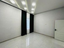 A house for sale in Shuvelan, located on a 3-sot plot, -8