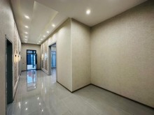 A house for sale in Shuvelan, located on a 3-sot plot, -11